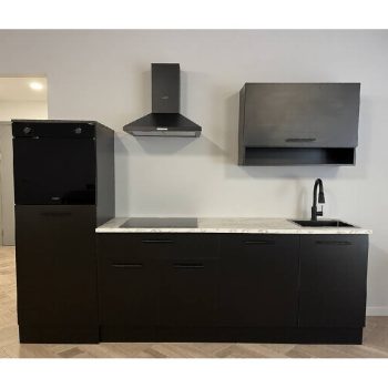 nieuwe keuken compleet met apparatuur zwart 260cm breed